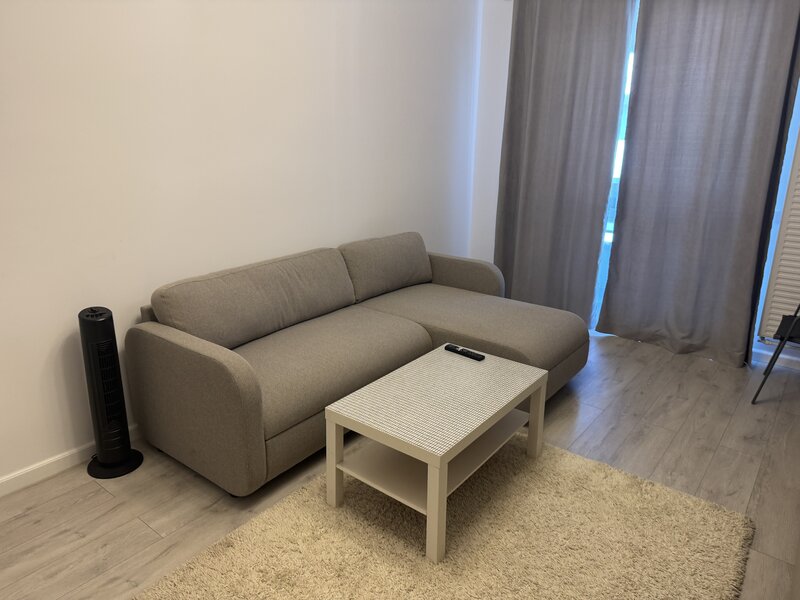 Diamantului, ap. cu parcare privata langa statie STB.
